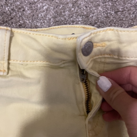 Light Yellow jean shorts - Picture 3 of 6